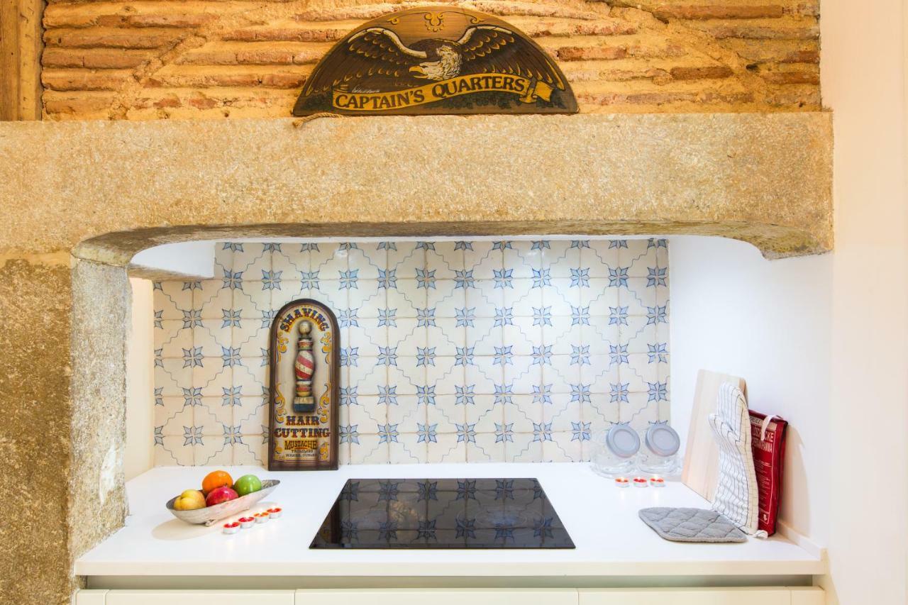 Secret & Charming Baixa 4 Bedroom Apartment Lisbon