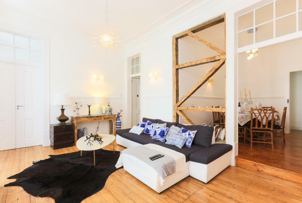 Secret & Charming Baixa 4 Bedroom Apartment Lisbon