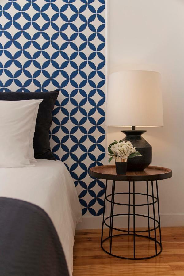 Brand New!!! Trendy Design Flat - Heart Of Chiado Lisbon