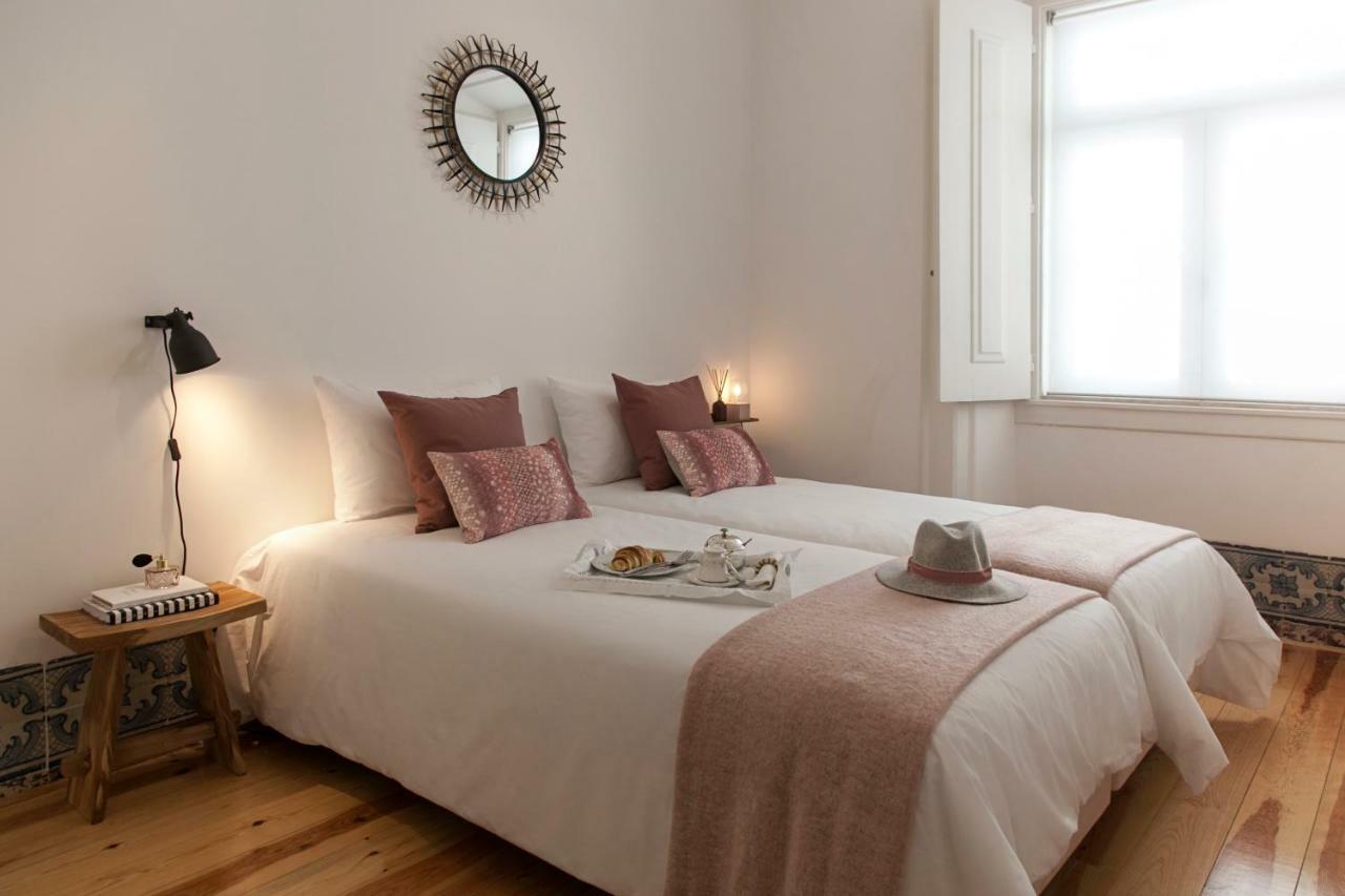 Brand New!!! Trendy Design Flat - Heart Of Chiado