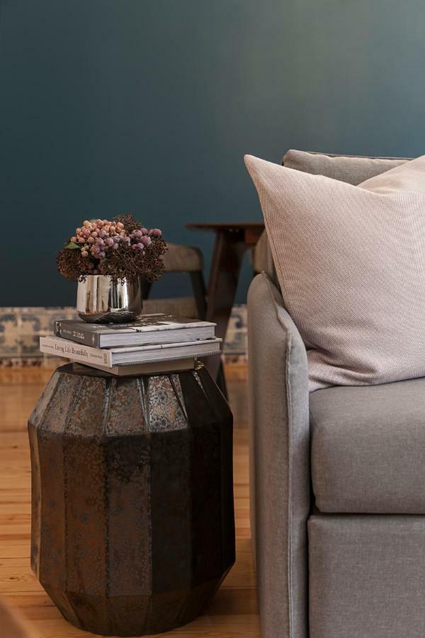 Brand New!!! Trendy Design Flat - Heart Of Chiado