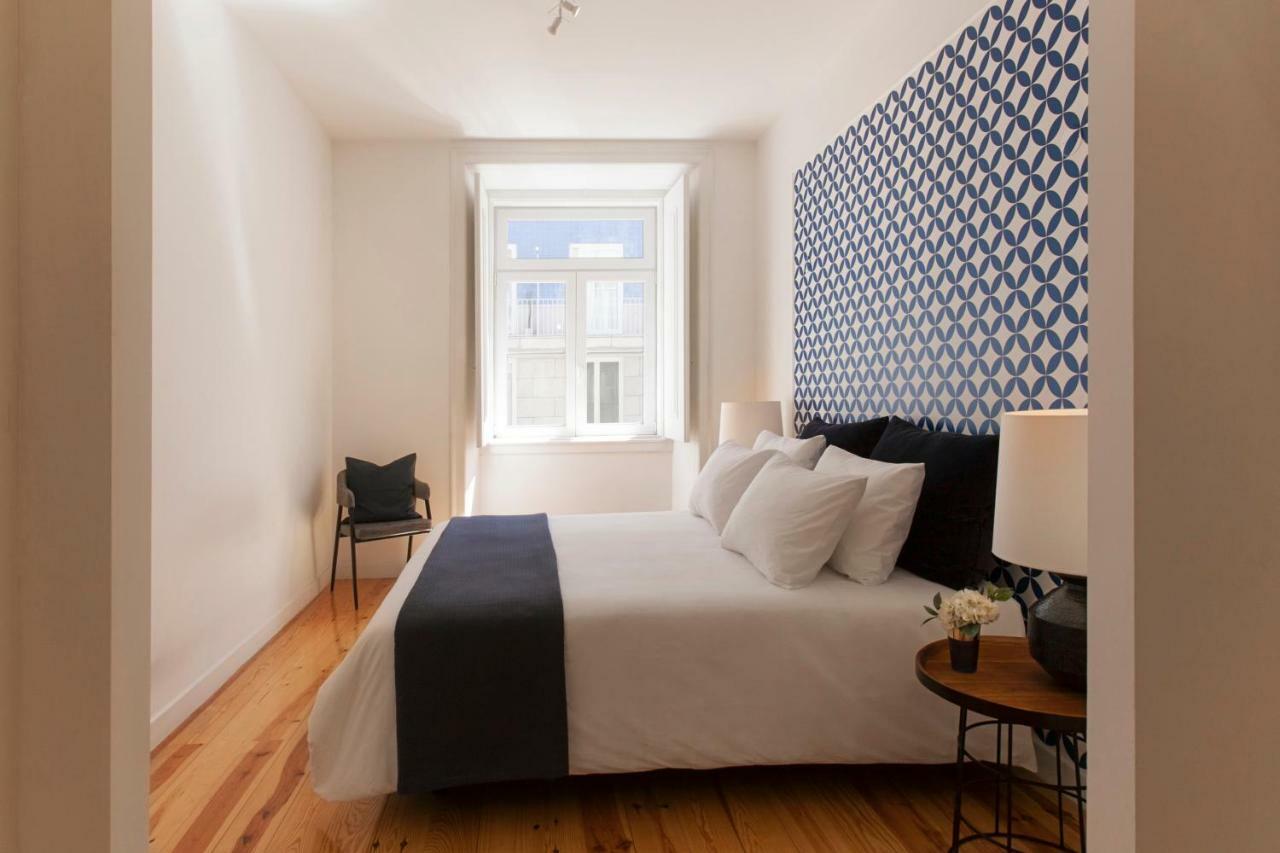Brand New!!! Trendy Design Flat - Heart Of Chiado Apartment