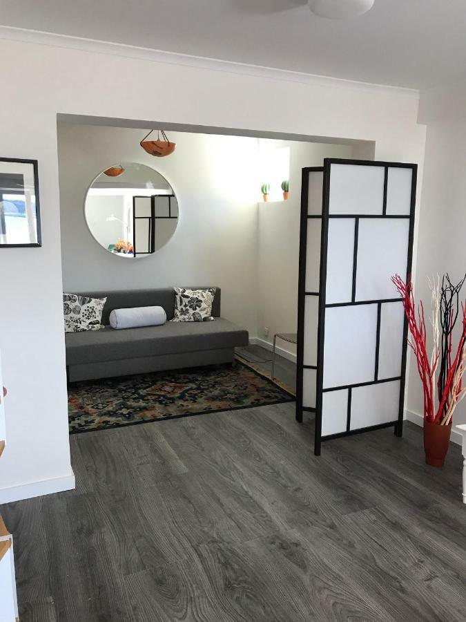 Apartment Time In *