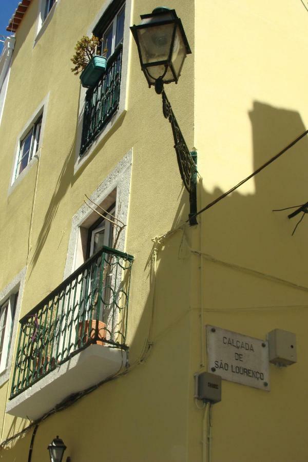 Casa Do Castelo 2- Work Or Relax In The Historic Heart Of Lisbon! Apartment Lisbon