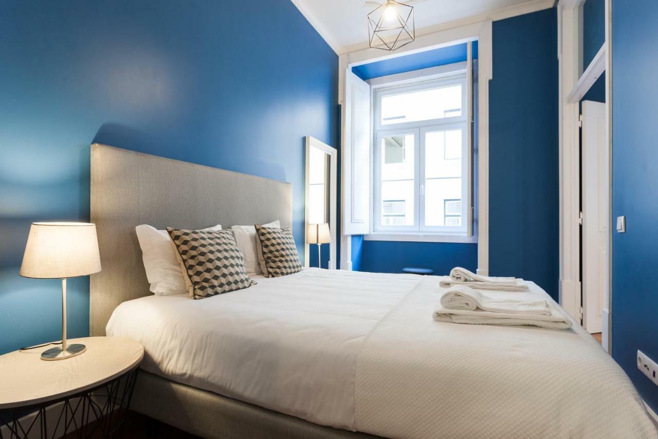 Baixa Vintage Three-bedroom - By Lu Holidays Lisboa
