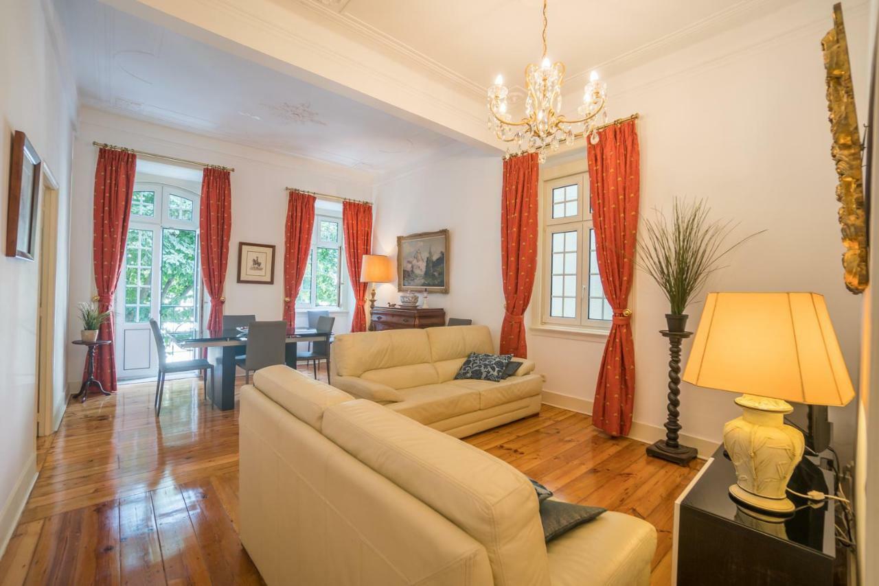 Campo Pequeno 3bdr Apartment