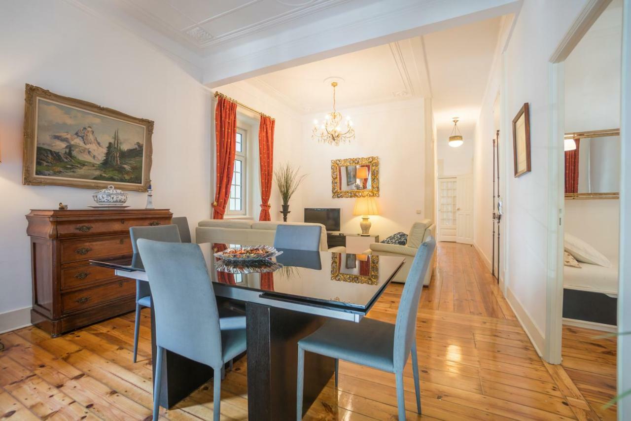 Campo Pequeno 3bdr Apartment *