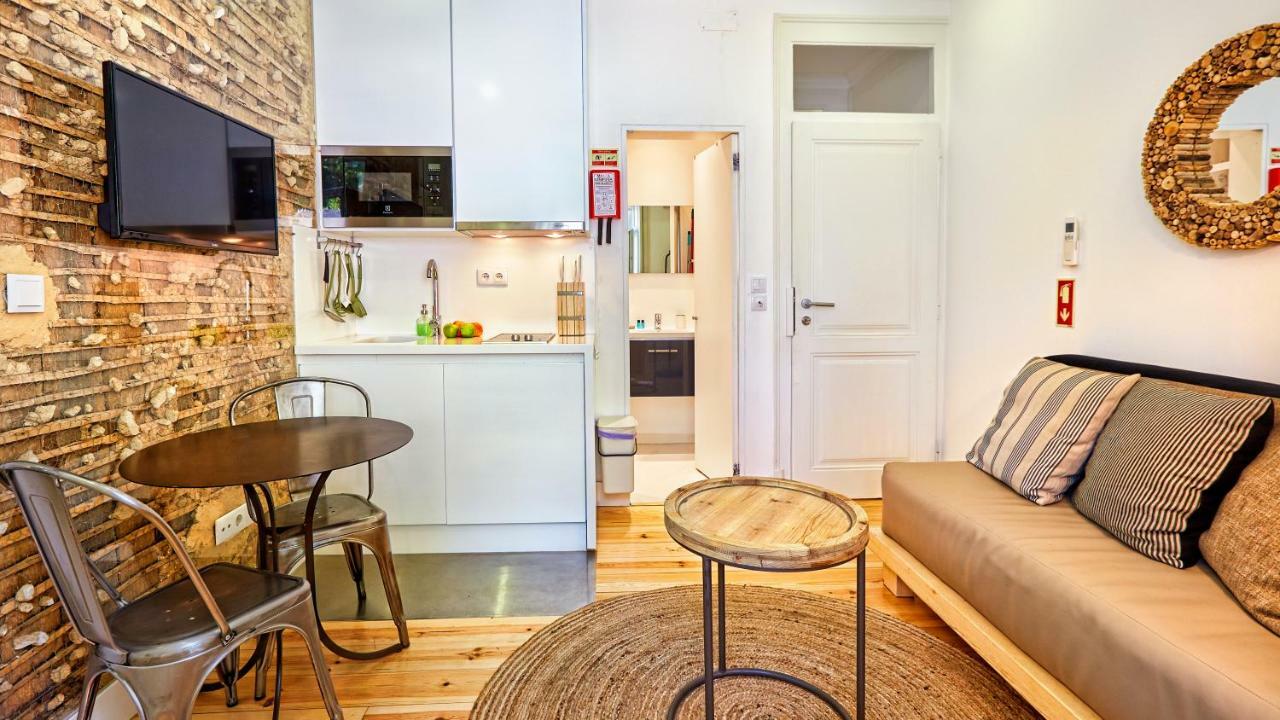 Apartment Downtown Lovers Apartments: Costa Do Castelo