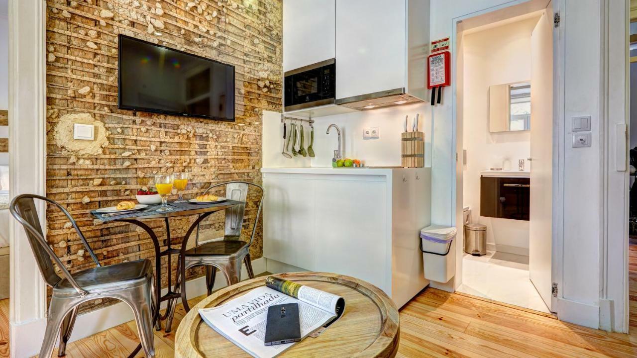 Apartment Downtown Lovers Apartments: Costa Do Castelo Lisbon