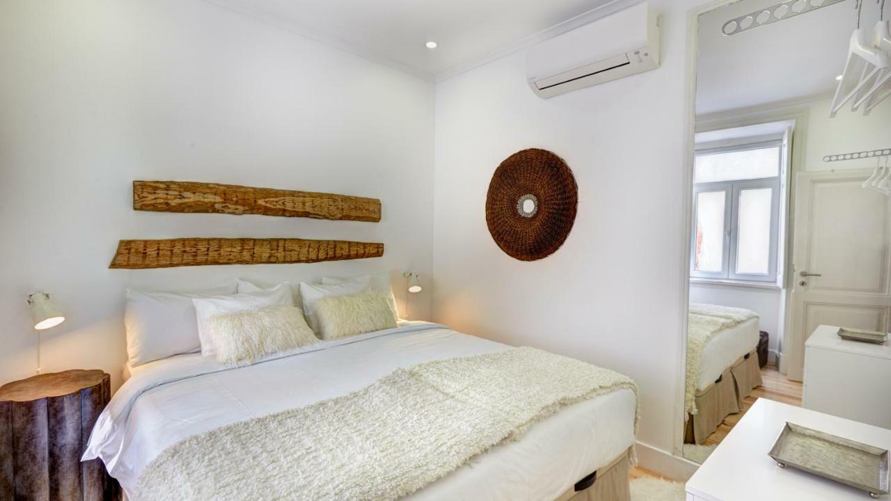 Apartment Downtown Lovers Apartments: Costa Do Castelo *
