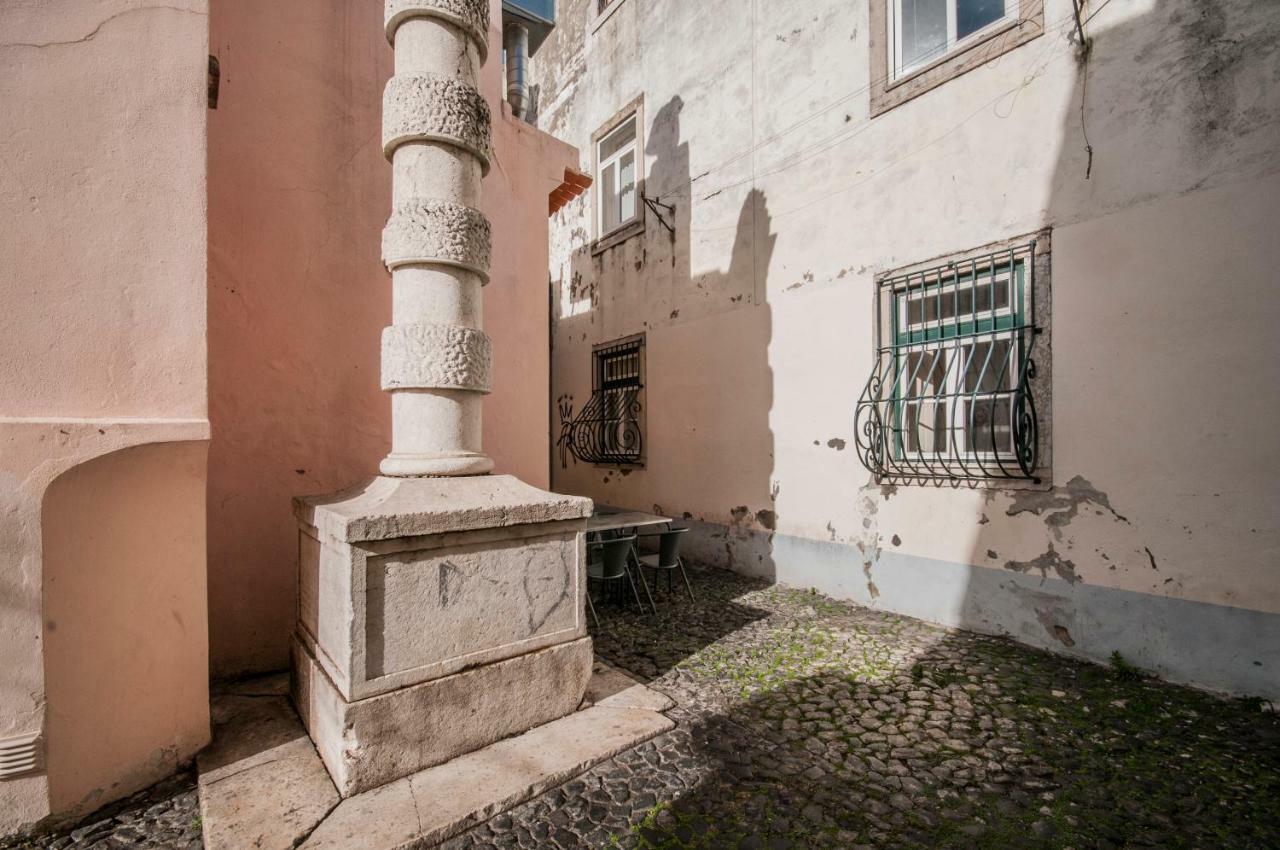Apartment Jeronimos 6 *