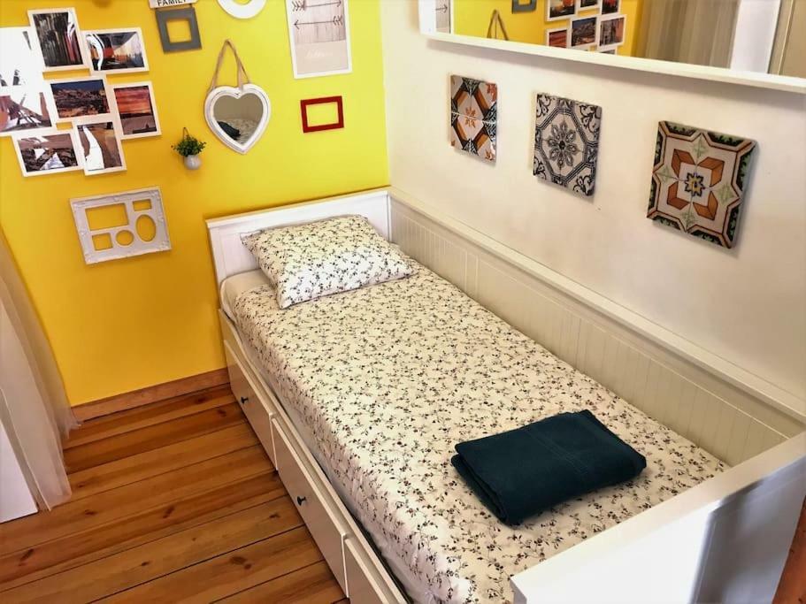 Typical Studio In Great Location! Tram 28! * Lisbon
