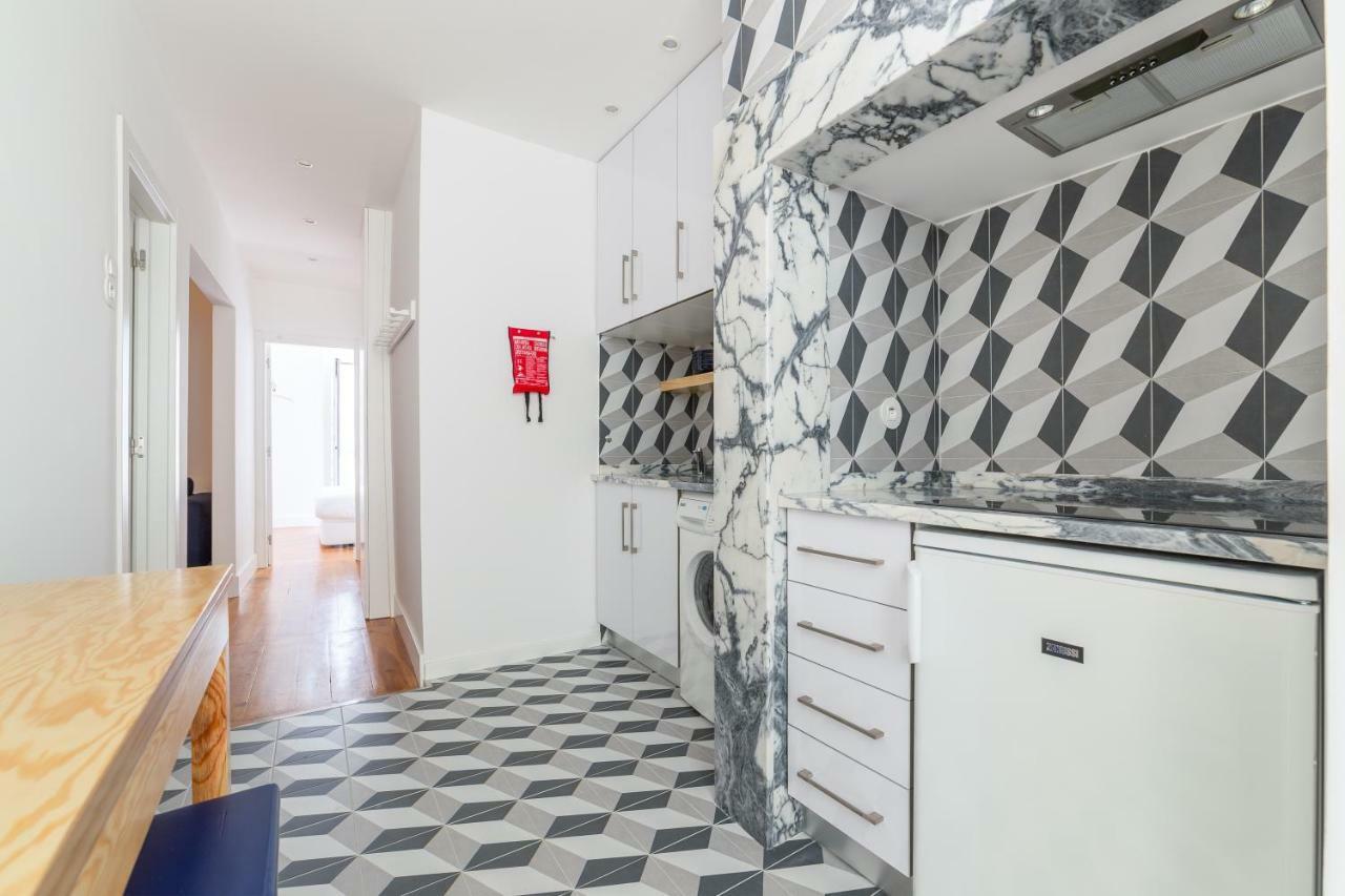 Heart 1-cozy Flat-family Friendly * Lisbon