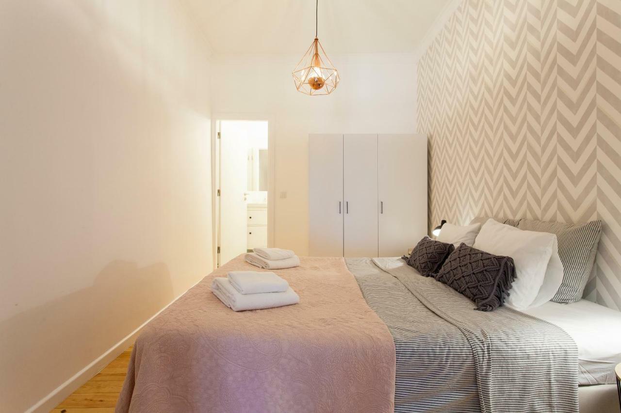 2 Stylish Flat At Bairro Alto-principe Real Apartment