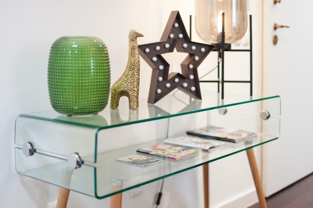Explore Vibrant From A Designer Loft At Casa Da Barroca Lisbon