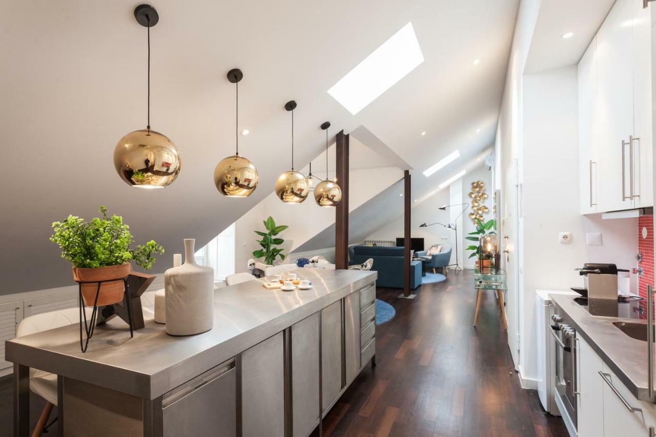 Apartment Explore Vibrant From A Designer Loft At Casa Da Barroca *