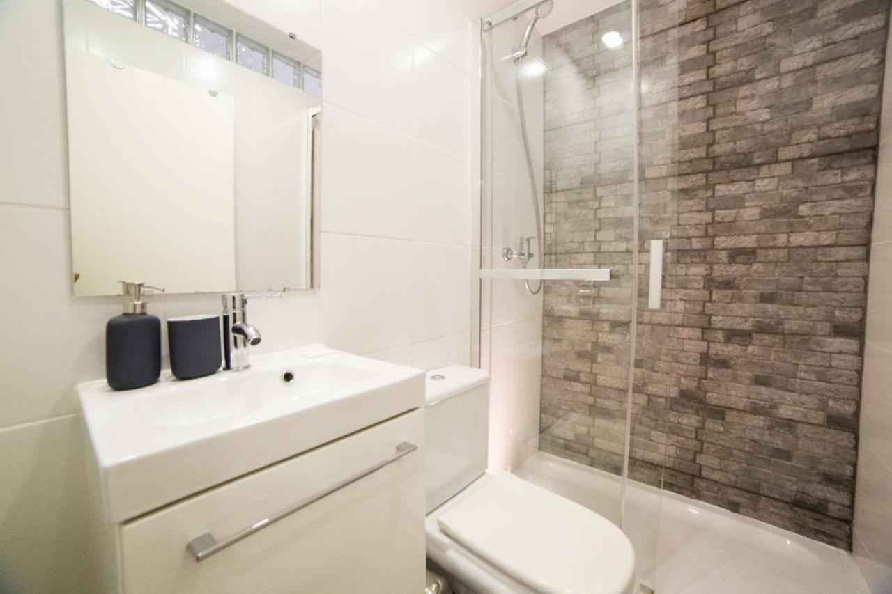 Flh Fresh And Cozy Old Town Duplex Lisbon
