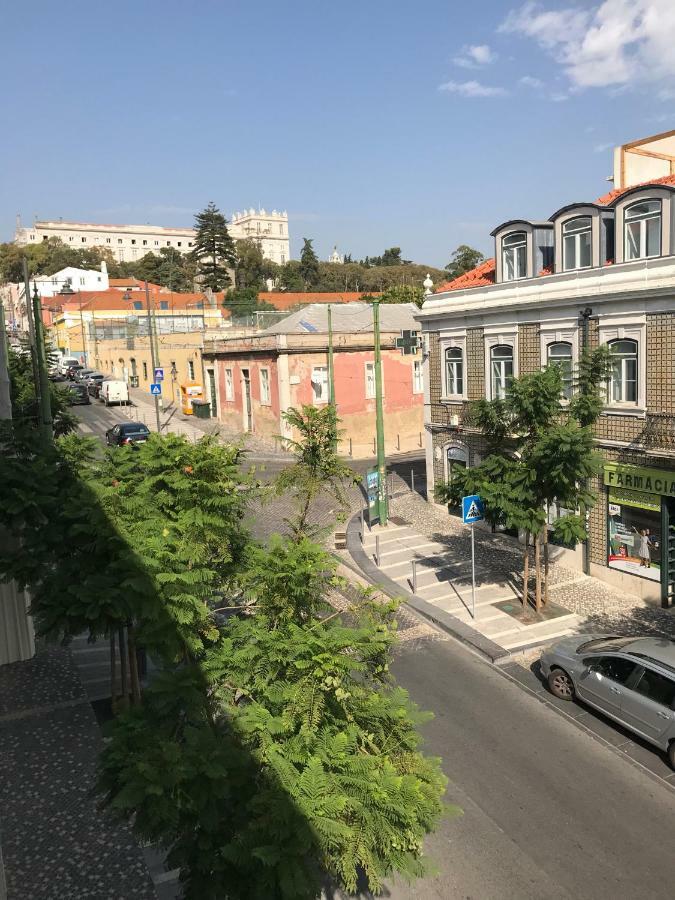 Excellent In Apartment Lisbon