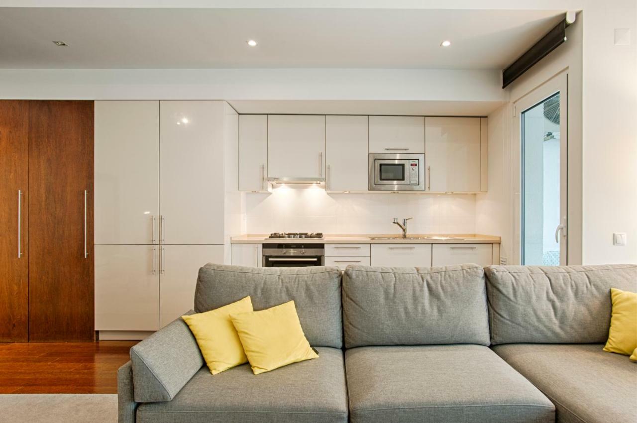 Libest Ribeira 2 - Time Out Market Apartment Lisbon