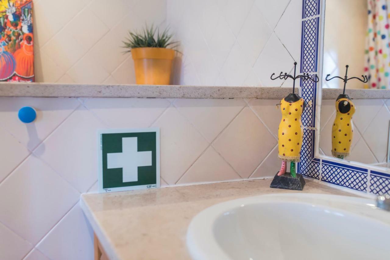 Cosy Alfama Apartment Lisbon