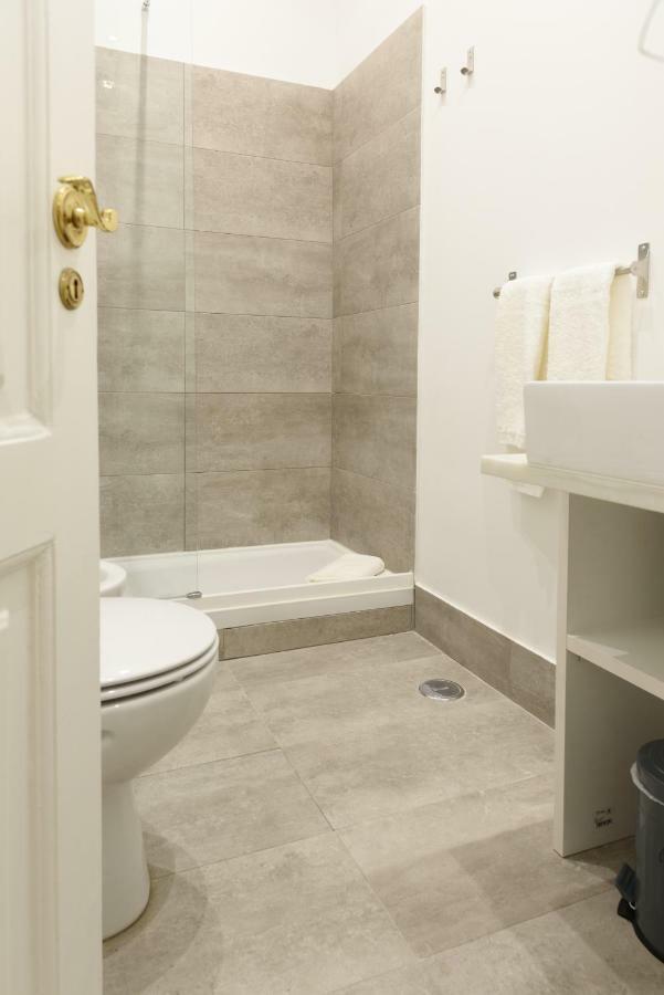Apartment Janelas Verdes Lisbon