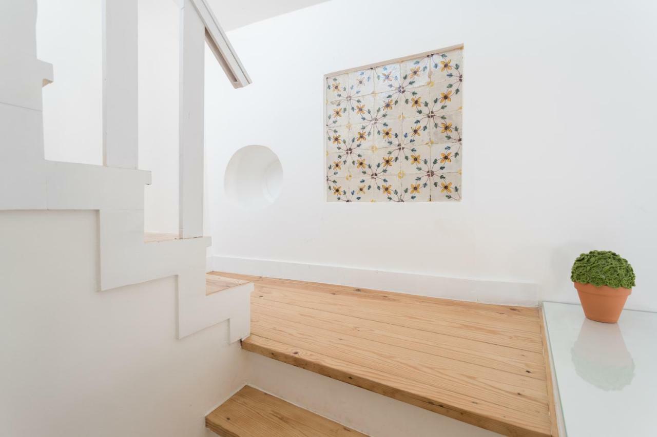 Apartment Alfama Loft Loft W/ River View - By Lu Holidays Lisbon