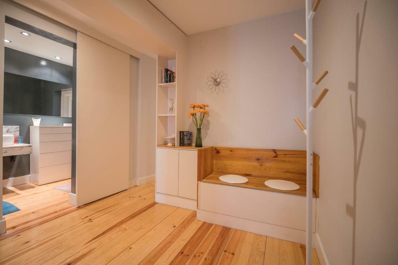 Apartment Elegant And Cozy Apartment Lisbon