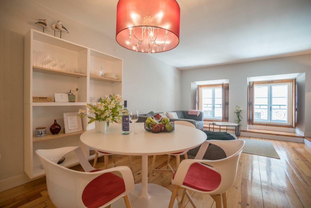 Elegant And Cozy Apartment Lisbon