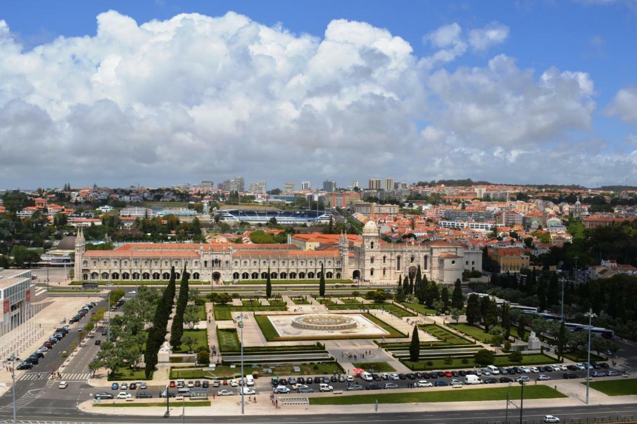 Atelier - House In Belem