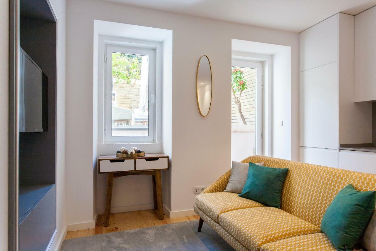 Charming Terrace - Liberdade Apartment Lisbon
