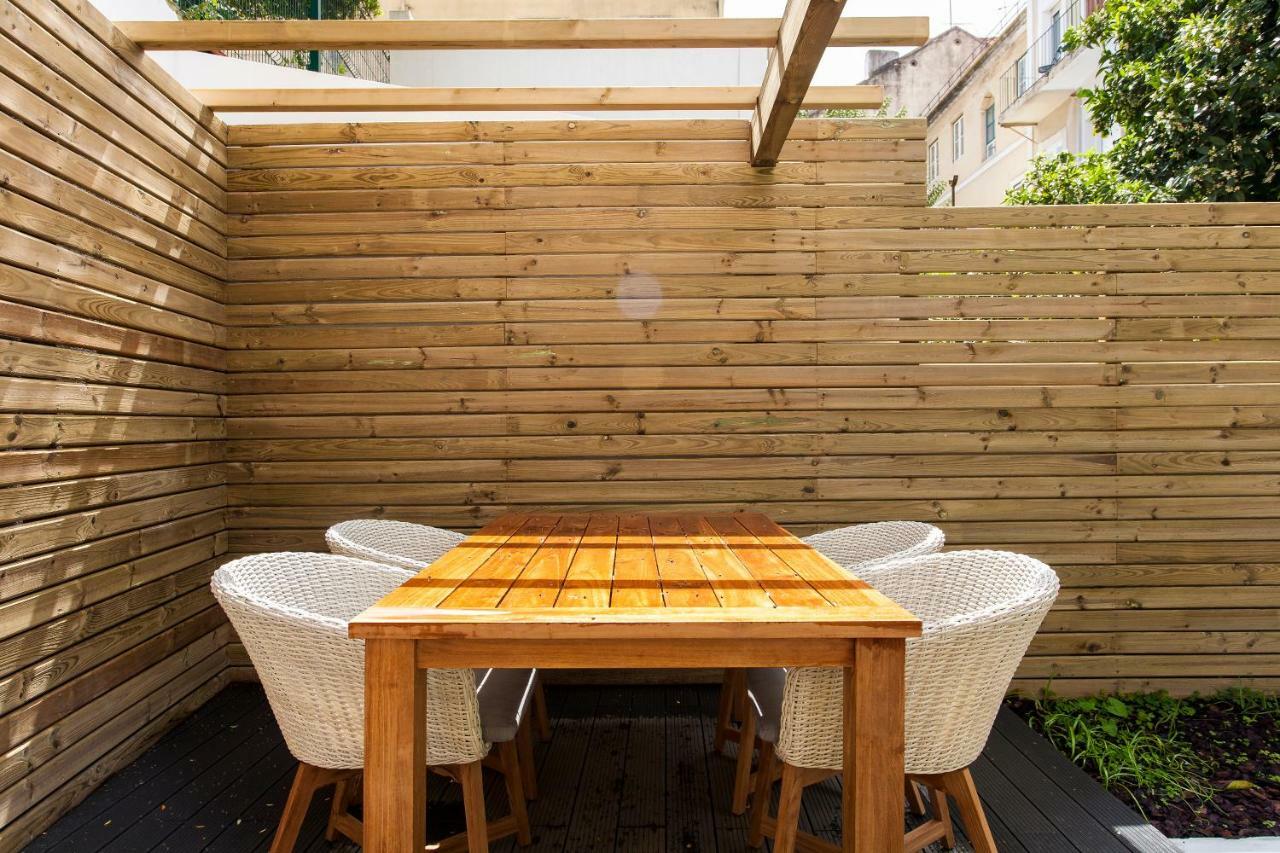 Charming Terrace - Liberdade Apartment Lisbon