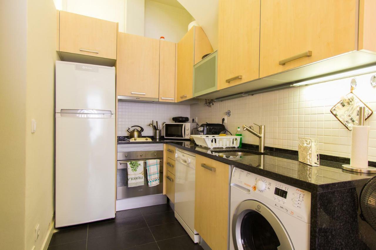 Apartment Downtown Apartments Bica