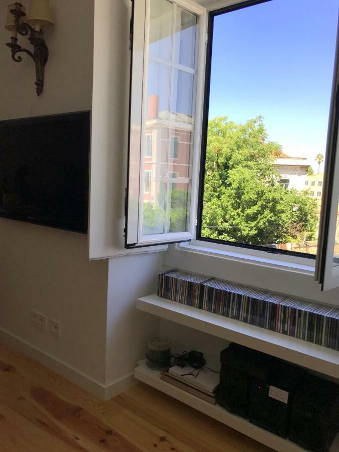 Apartment Lavra Tram Lisbon
