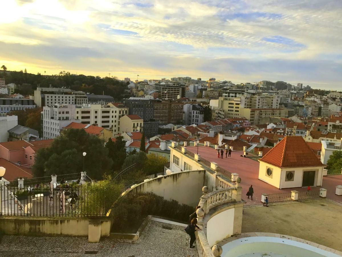 Apartment Lavra Tram Lisbon