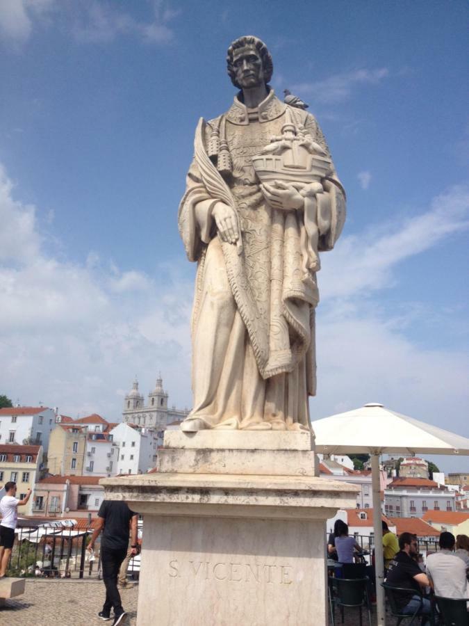 Apartment In The Heart Of Alfama Lisbon