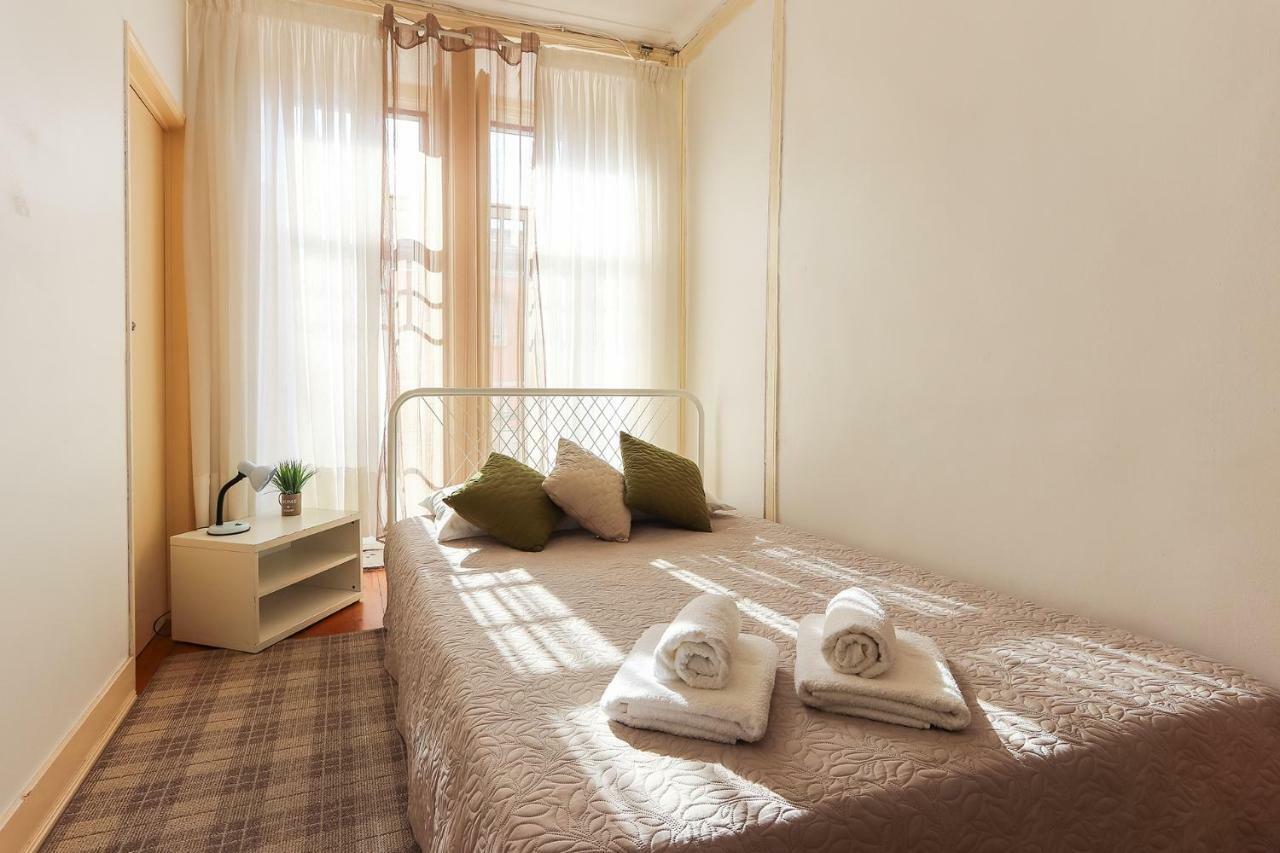 Ledi's Housing * Lisbon