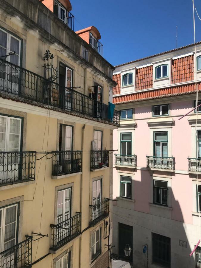 Apartment Your Place In