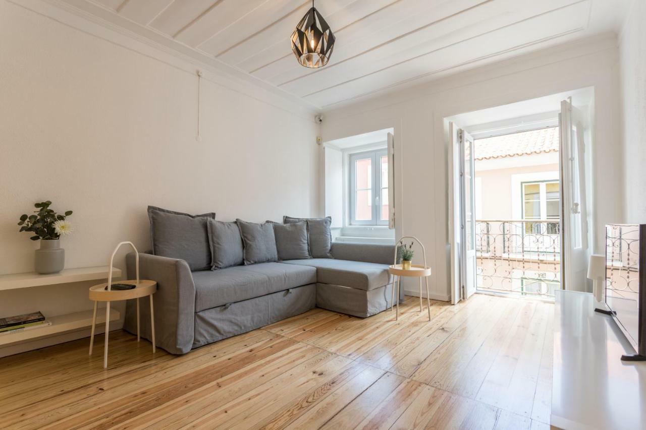 Feels Like Real Bright Apartamento