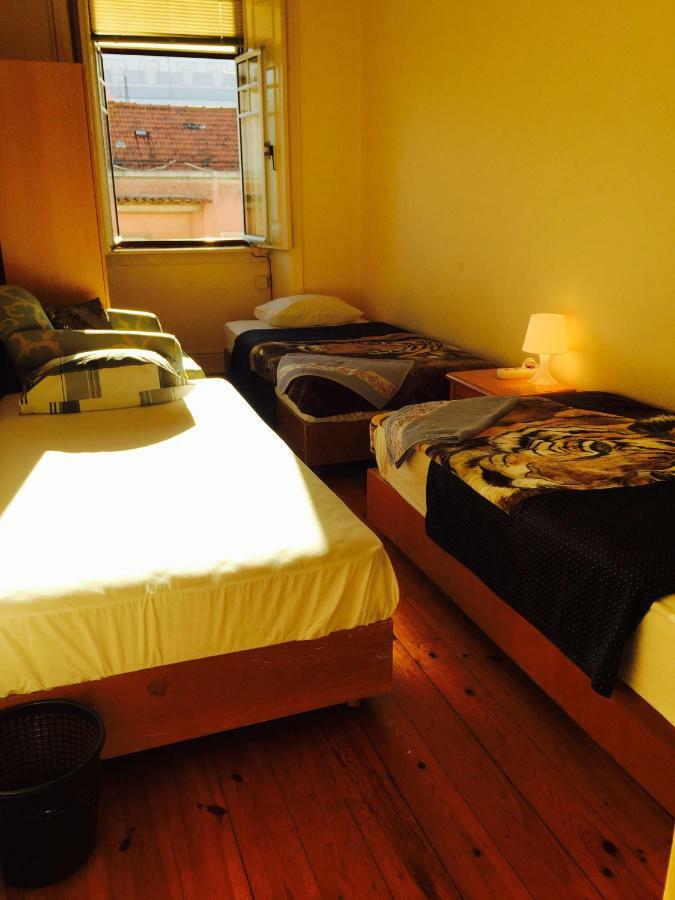 Lisbangla Guest house