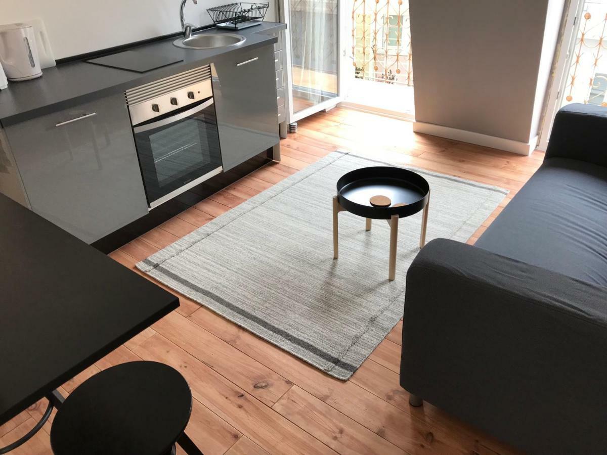 The George Flat Apartment *