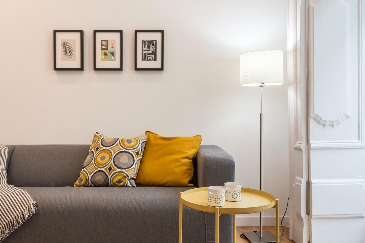 Apartment Three Bedroom In Historical Centre -bairro Alto Lisbon