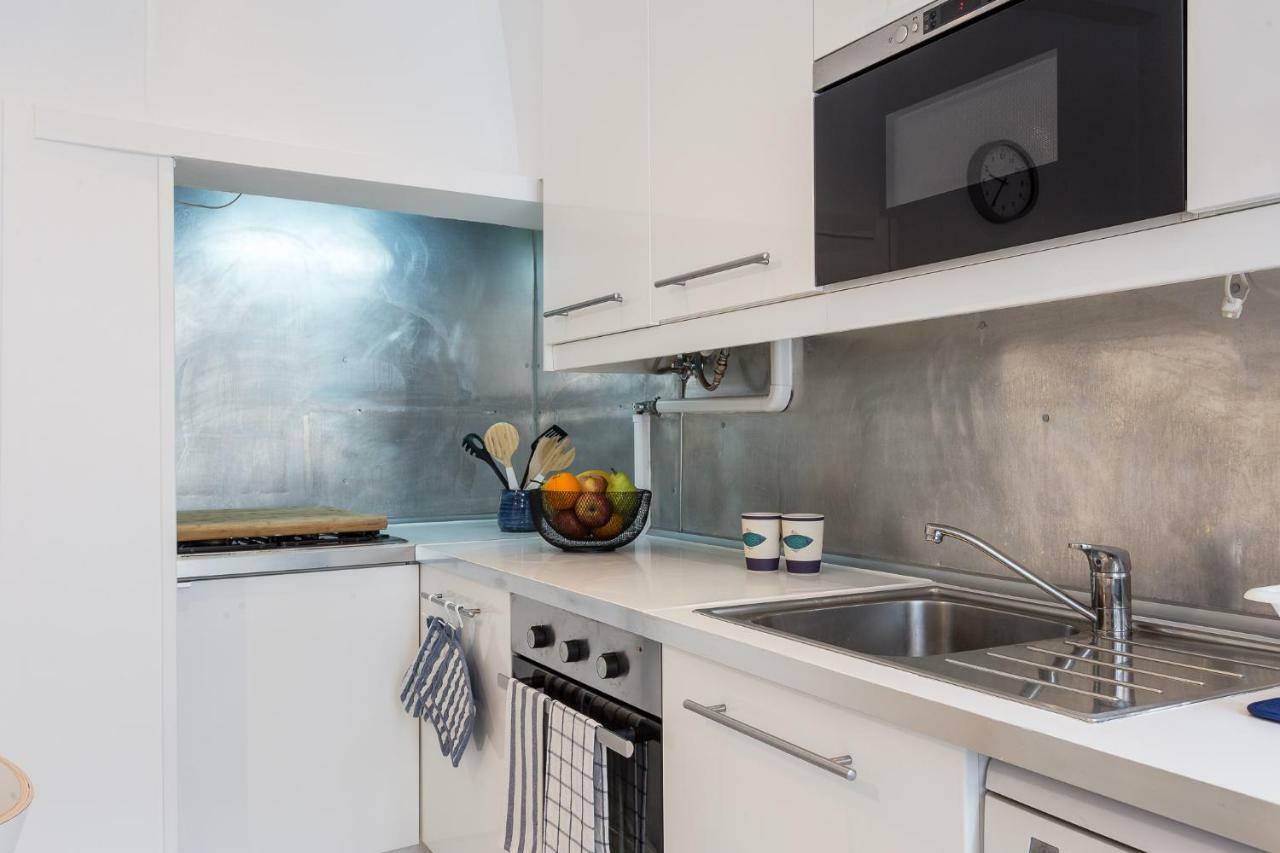 Three Bedroom In Historical Centre -bairro Alto Apartment Lisbon