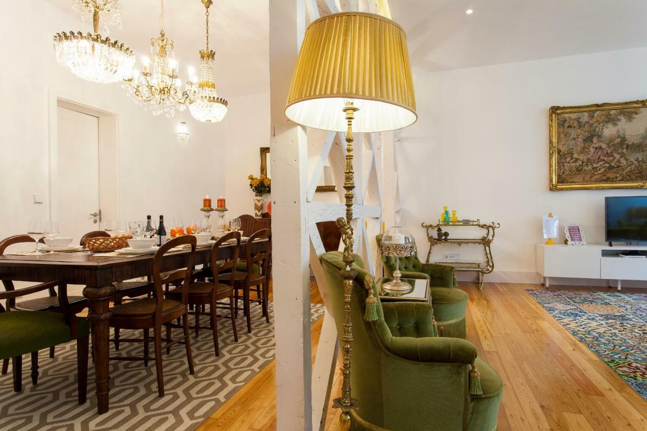 Chiado 4-bedroom Flat