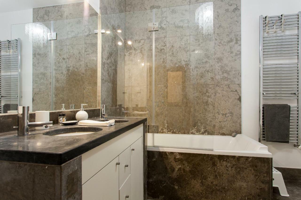 Apartment Chiado 4-bedroom Flat *