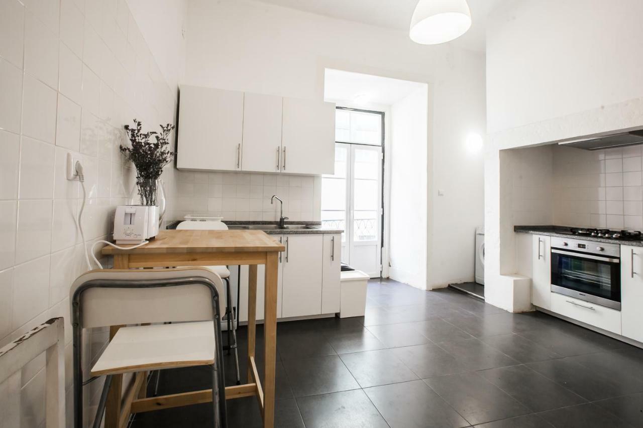 Outsite Coliving - Cais Do Sodre Lisbon