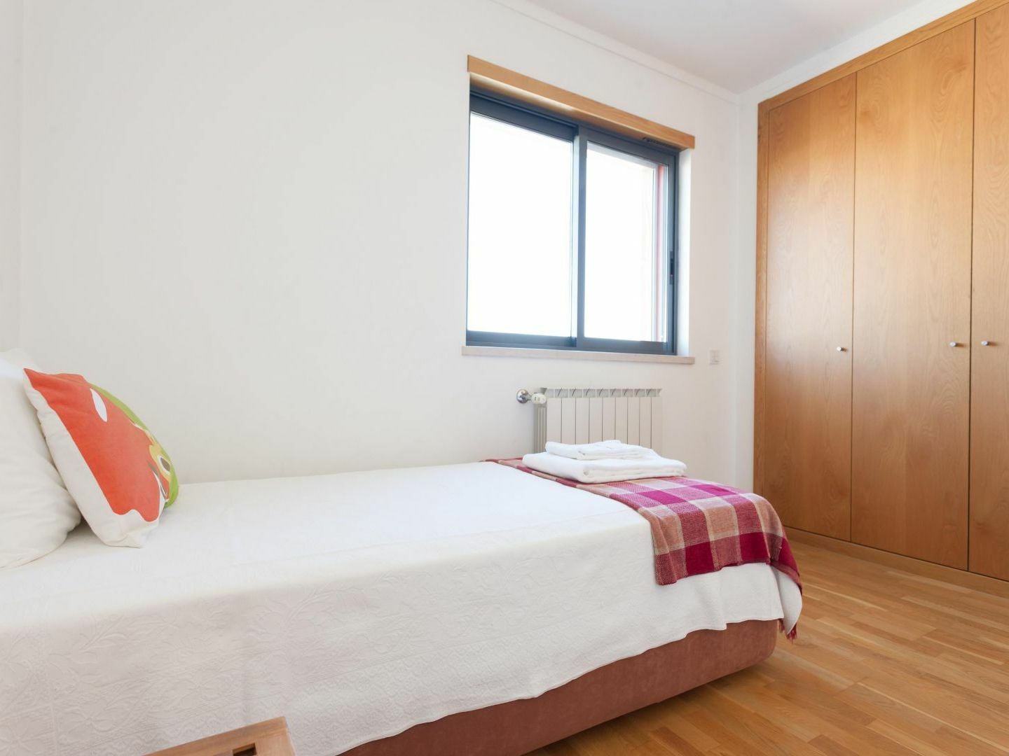 Modern 2 Bedroom With Balcony And Amazing Views Apartment *