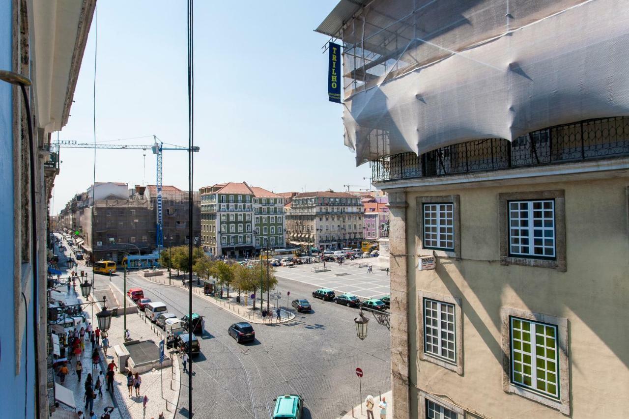 Apartment Joivy Deluxe 3br With Workspace By Figueira Sq And Rossio Subway Lisbon