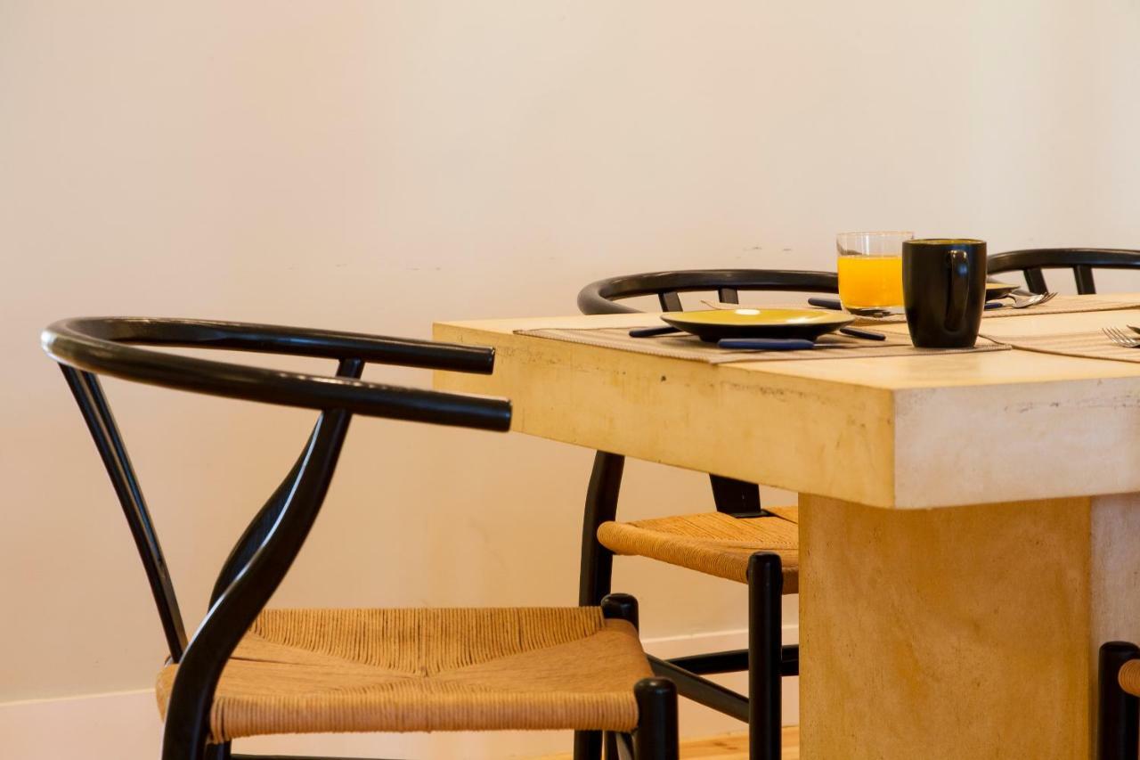Apartment Joivy Deluxe 3br With Workspace By Figueira Sq And Rossio Subway Lisbon