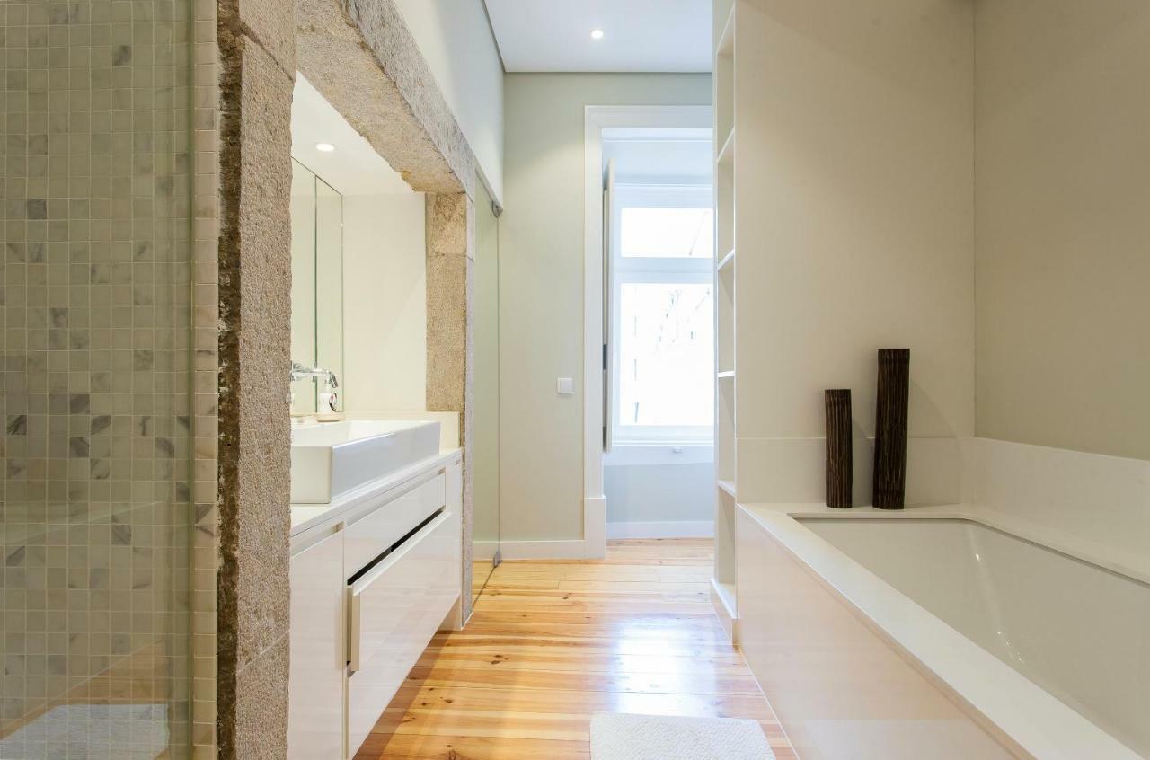 Joivy Deluxe 3br With Workspace By Figueira Sq And Rossio Subway Apartment *