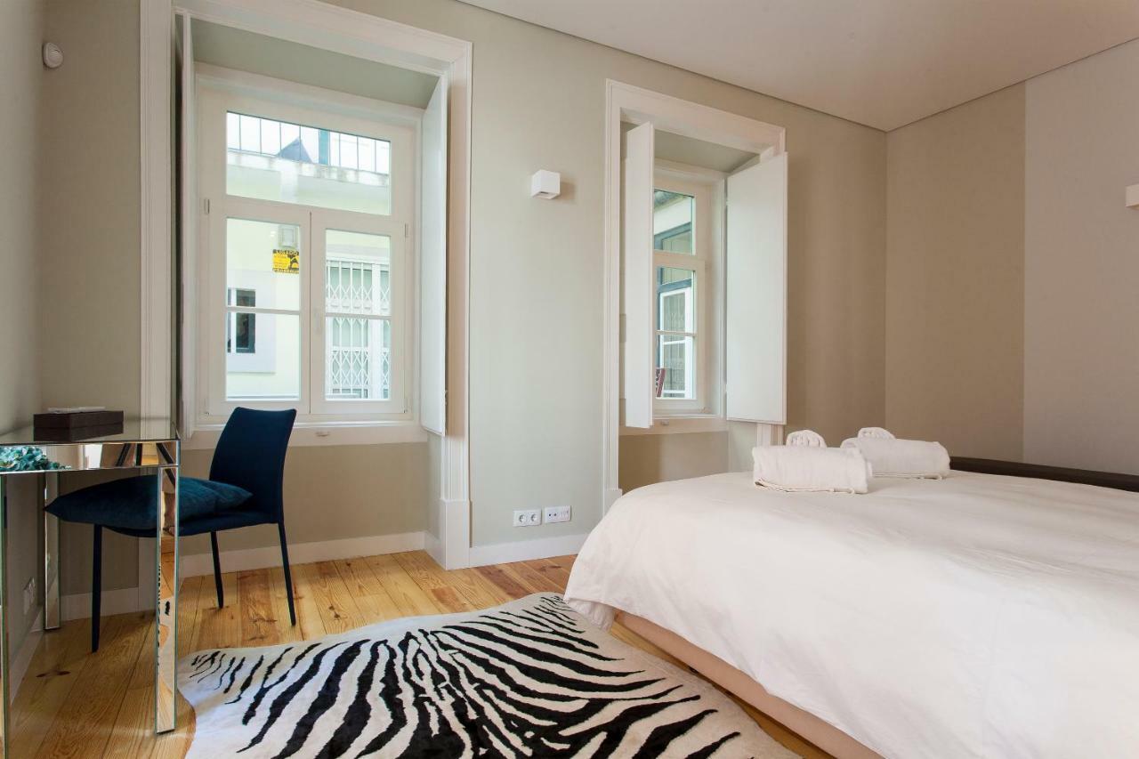 Joivy Deluxe 3br With Workspace By Figueira Sq And Rossio Subway Apartment *